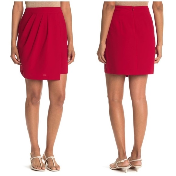 CLUB Monaco Benellie Pleated Skirt in Gypsy Red - Picture 1 of 7